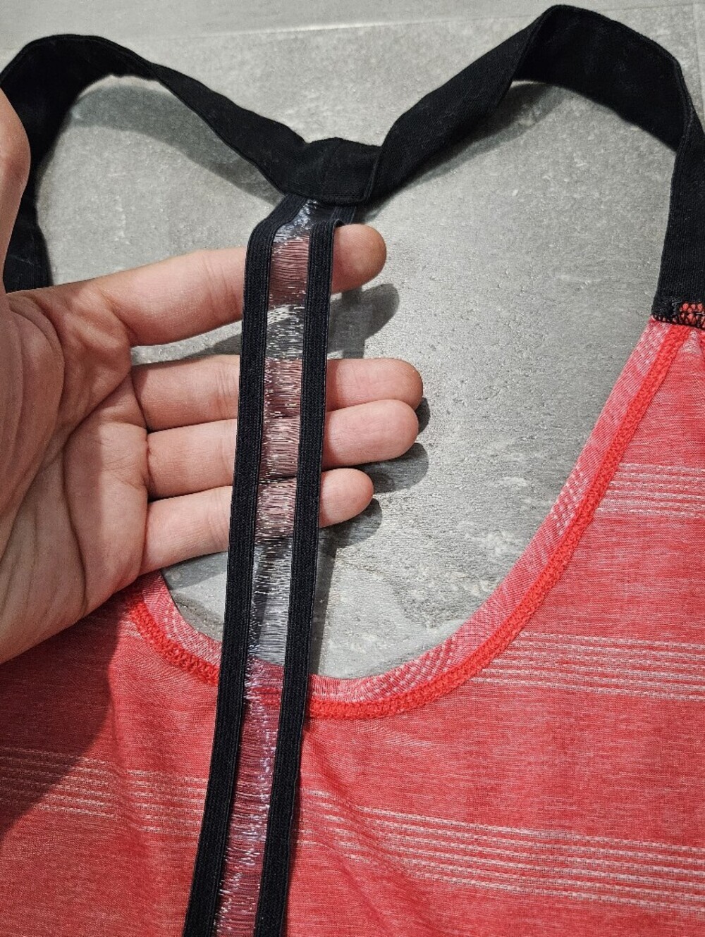 Nike Dri-Fit Tank Top. Heathered Orangy-Red. Light Grey. Black. Stripes. Size L. - Picture 5 of 11